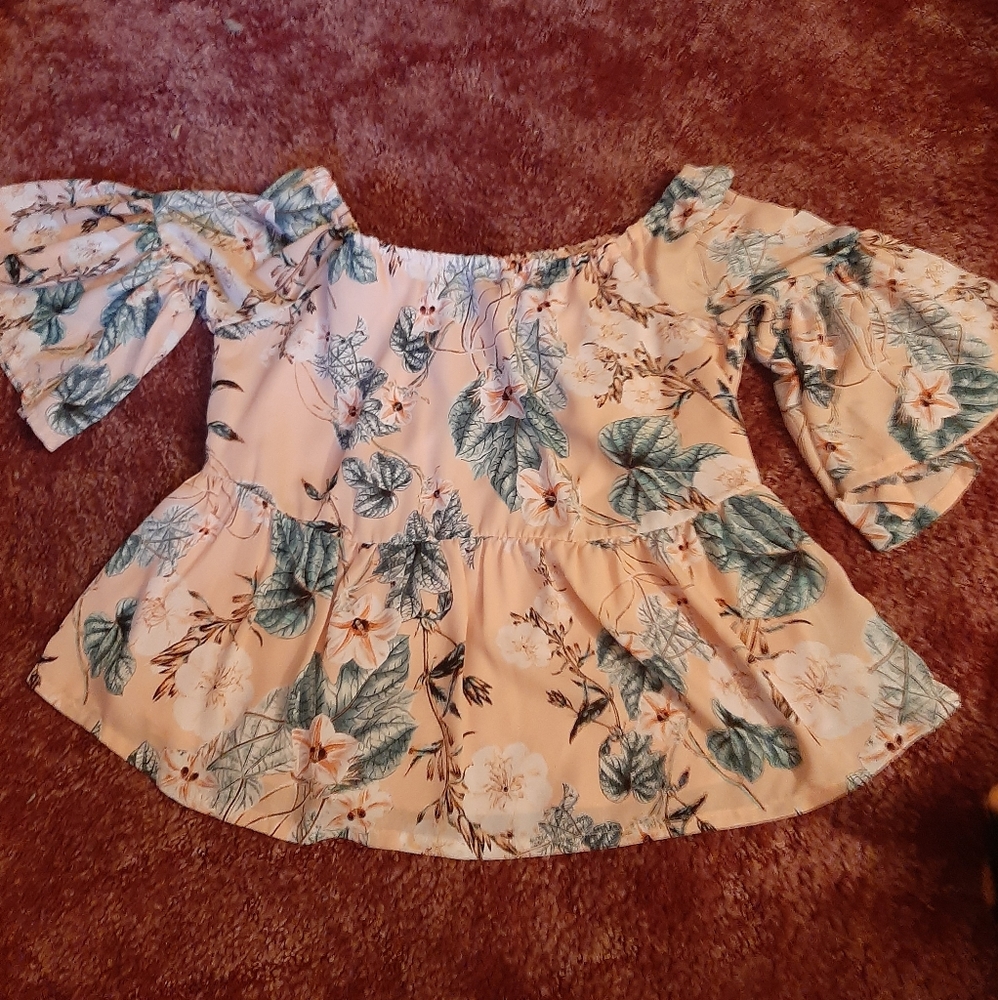Womens Blouse, size XS